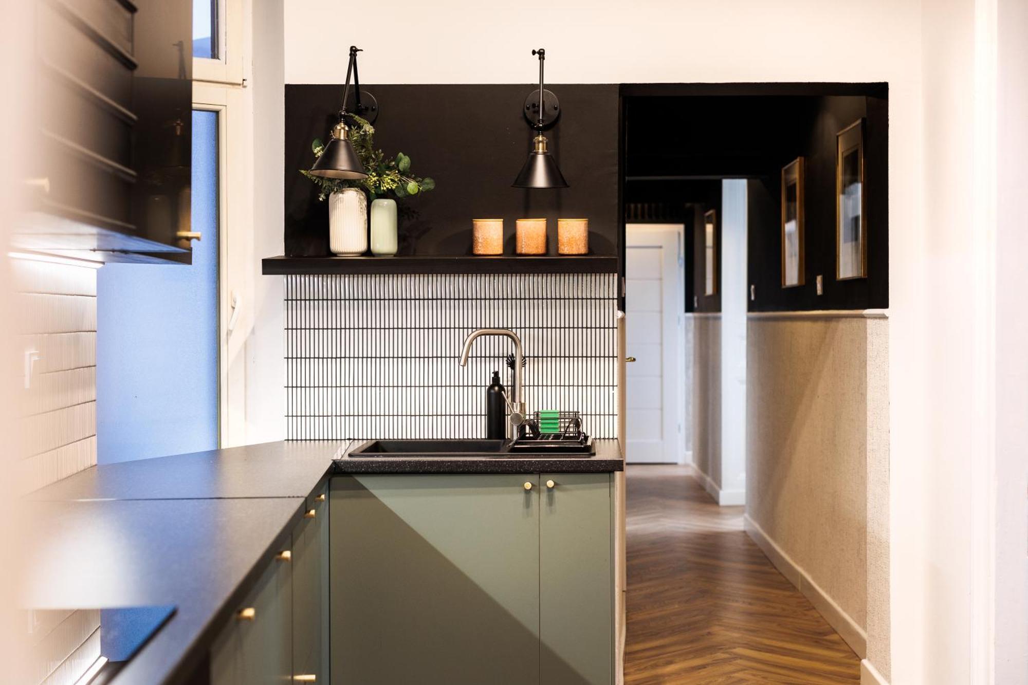 Krupnicza Modern Old Town Apartments - By Upstairs Krakow Luaran gambar